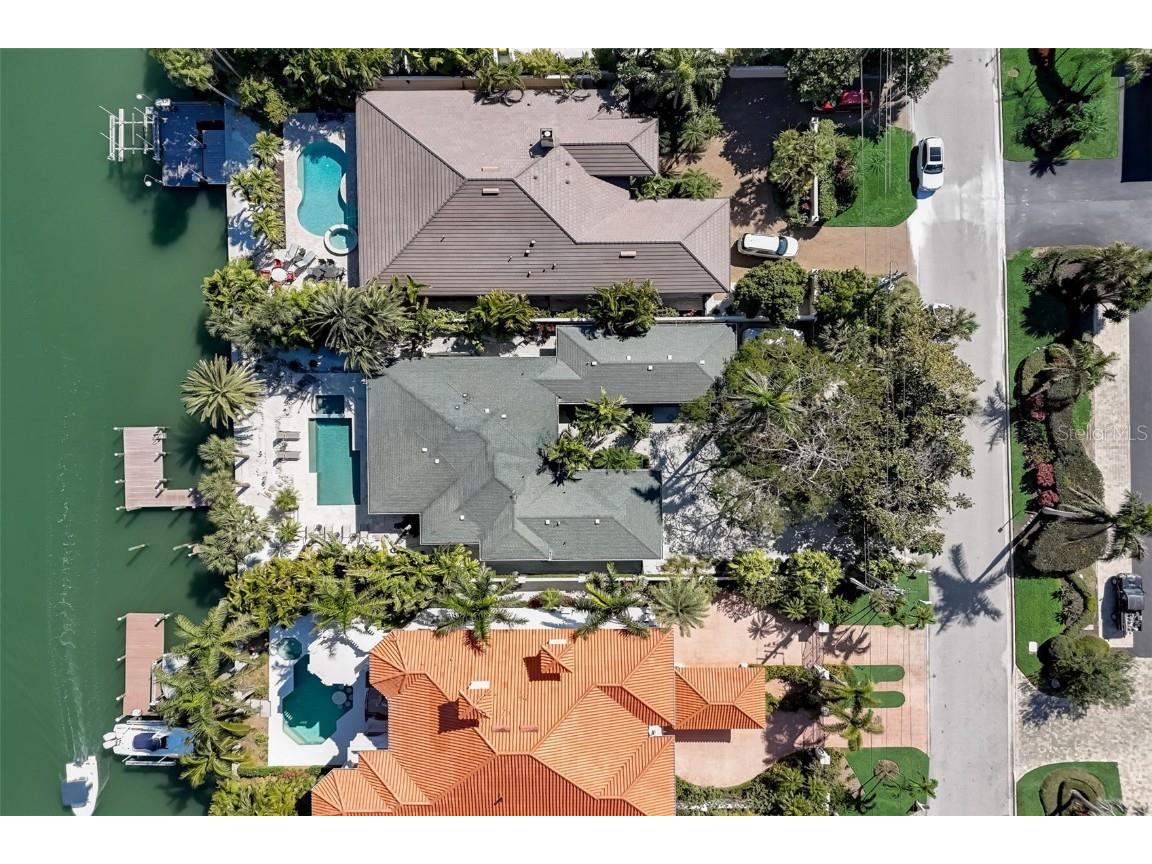 39 S Polk Drive Sarasota FL 34236 A4438333 image85