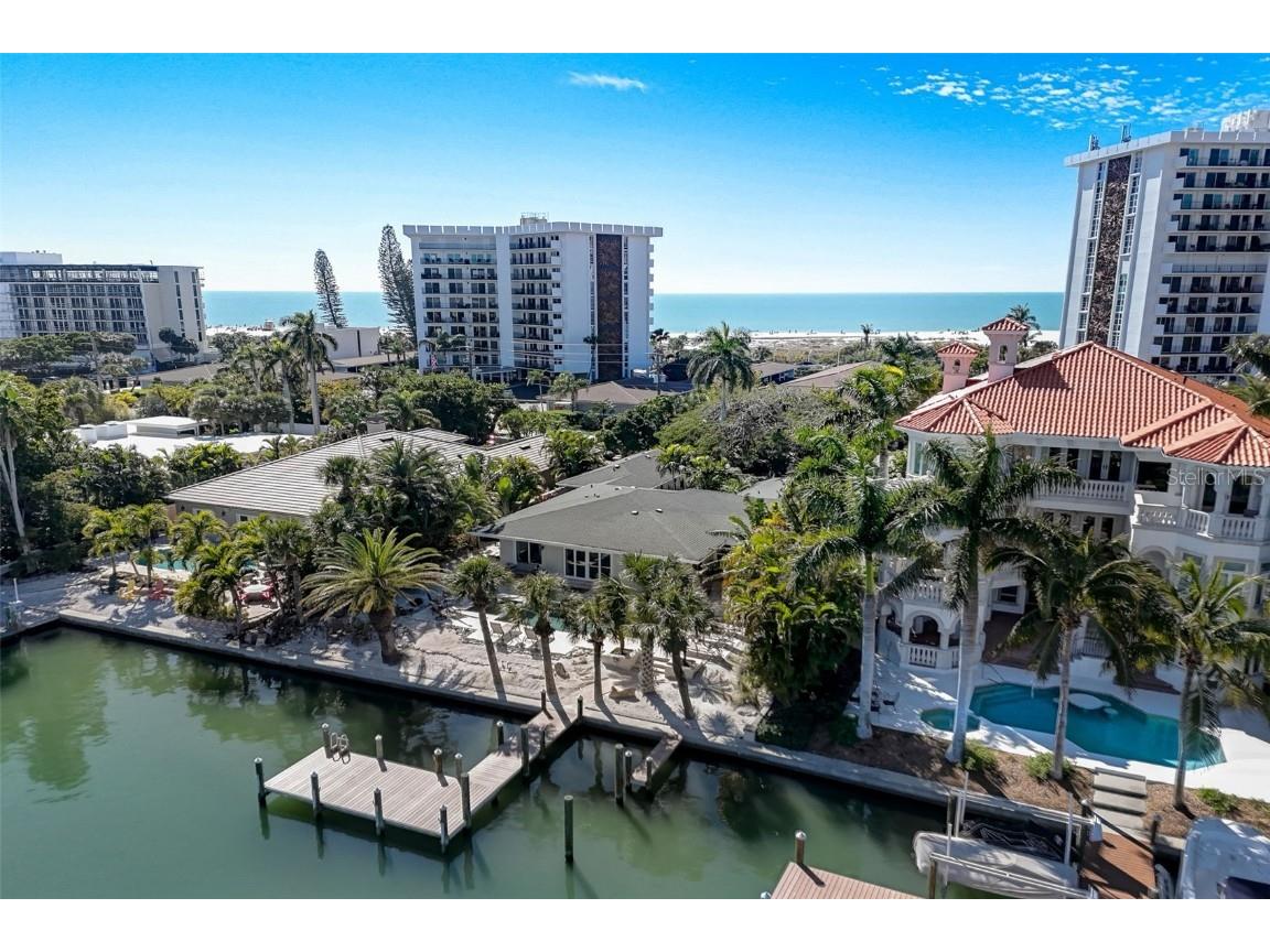 39 S Polk Drive Sarasota FL 34236 A4438333 image90