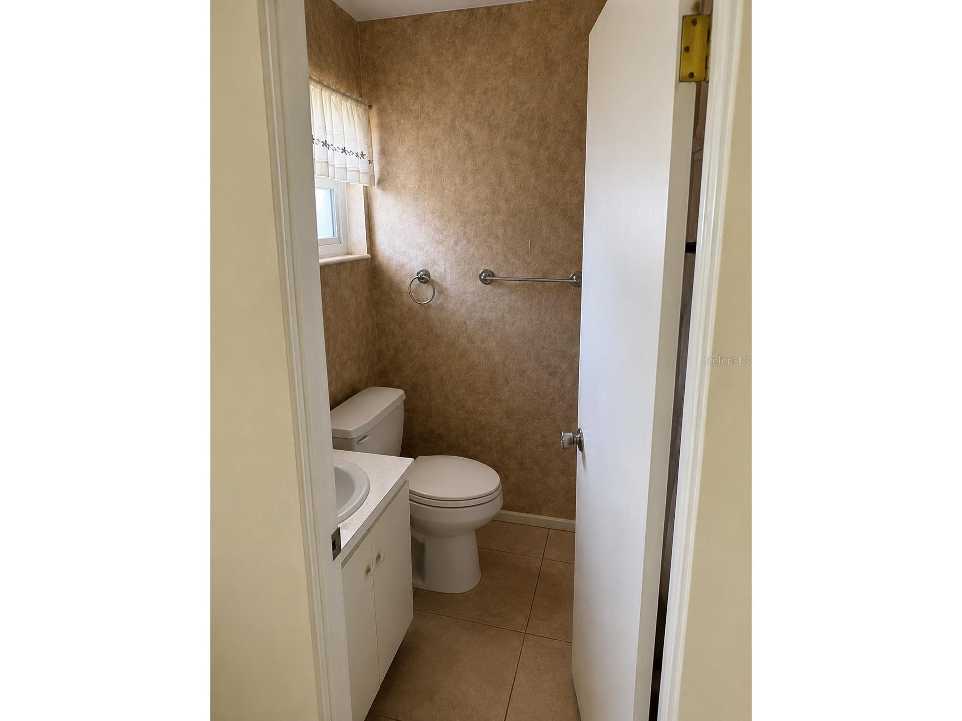 39 Strathmore Boulevard Sarasota FL 34233 N6144447 image5