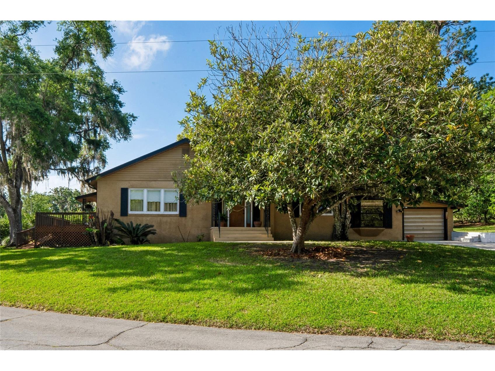 39 Sunset Drive Brooksville FL 34601 W7884535 image2
