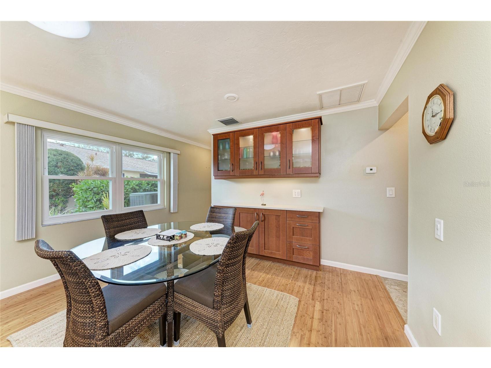 390 301 Boulevard W #20A Bradenton FL 34205 A4684424 image11