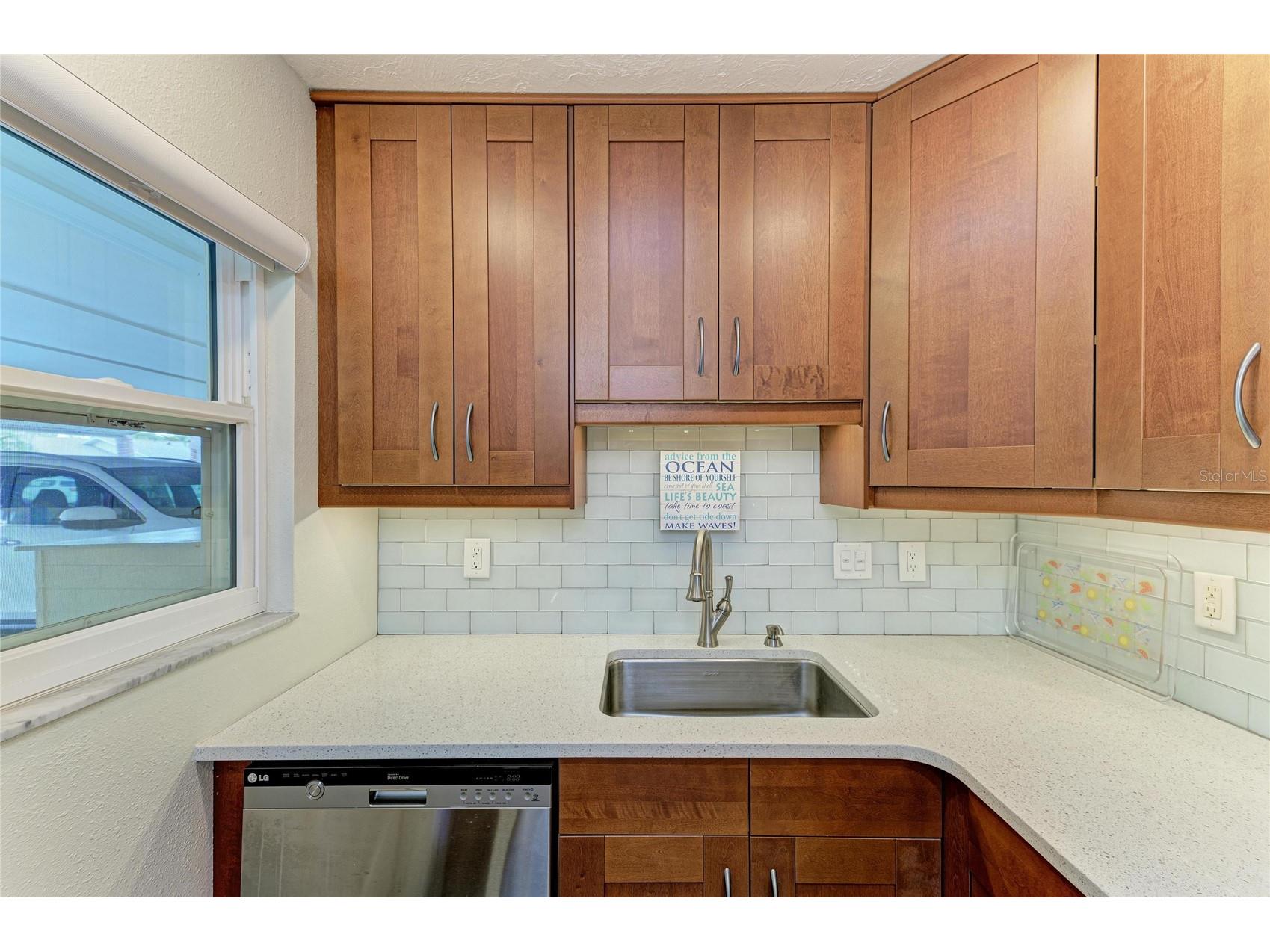 390 301 Boulevard W #20A Bradenton FL 34205 A4684424 image15