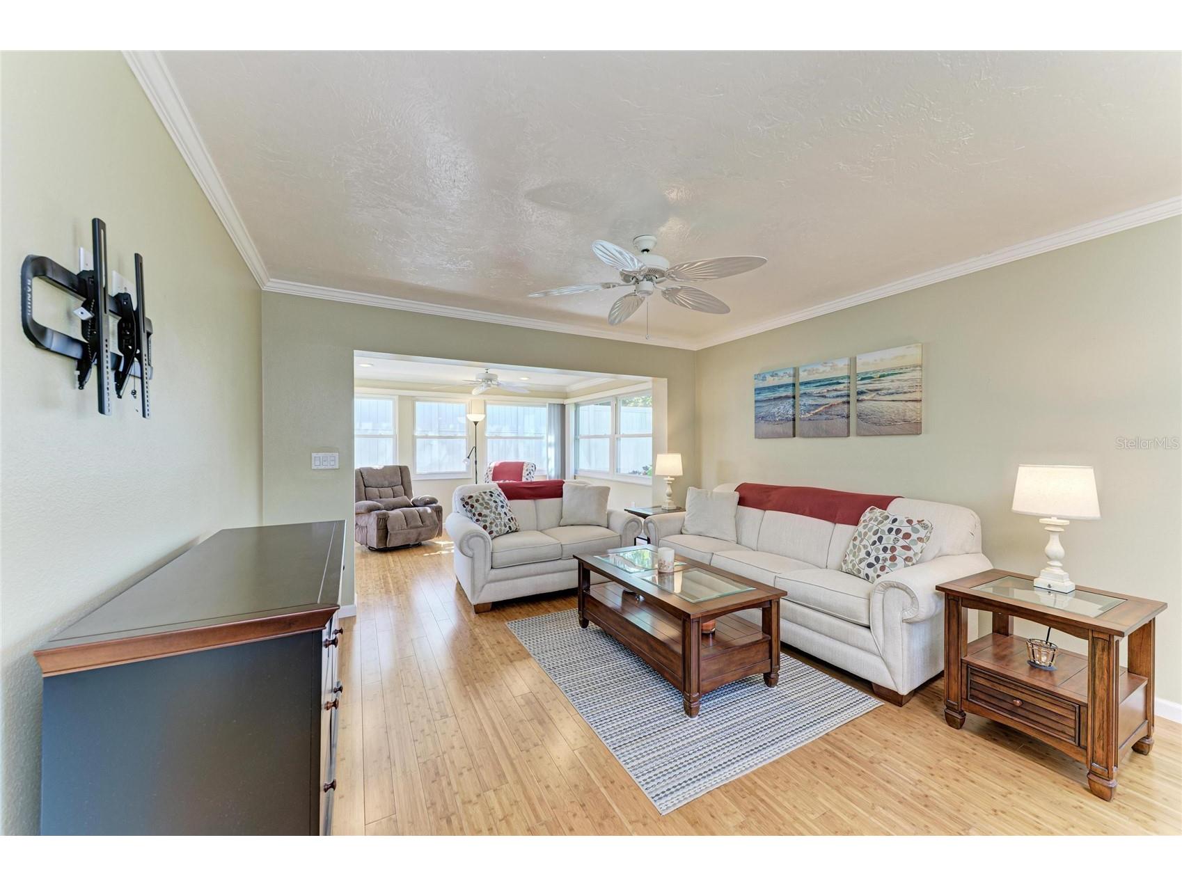 390 301 Boulevard W #20A Bradenton FL 34205 A4684424 image17