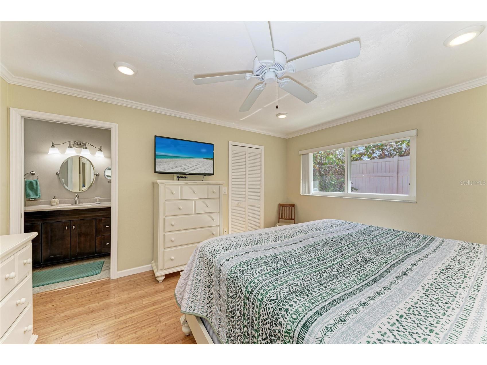 390 301 Boulevard W #20A Bradenton FL 34205 A4684424 image24