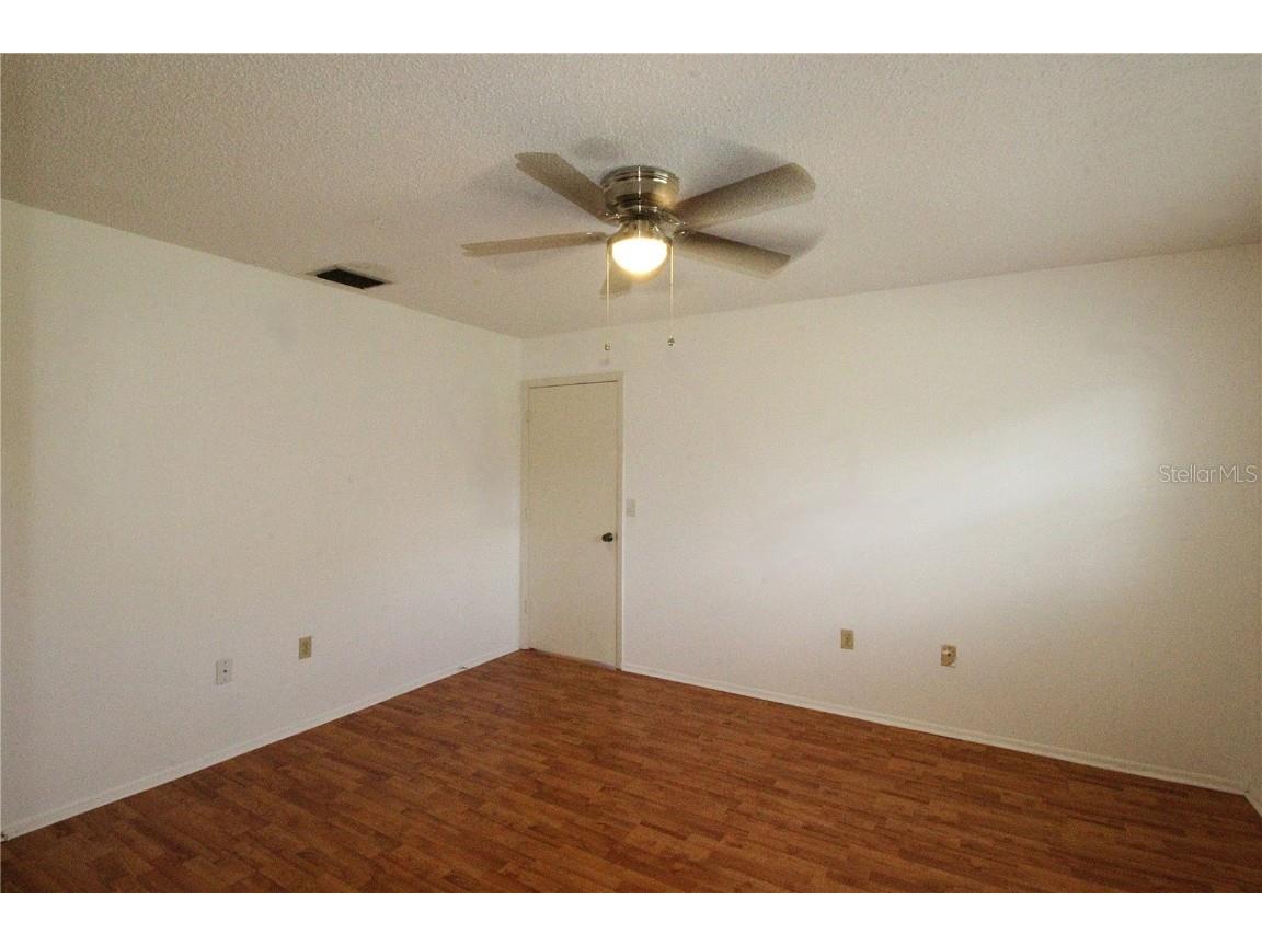 390 301 Boulevard W #24D Bradenton FL 34205 A4660002 image13