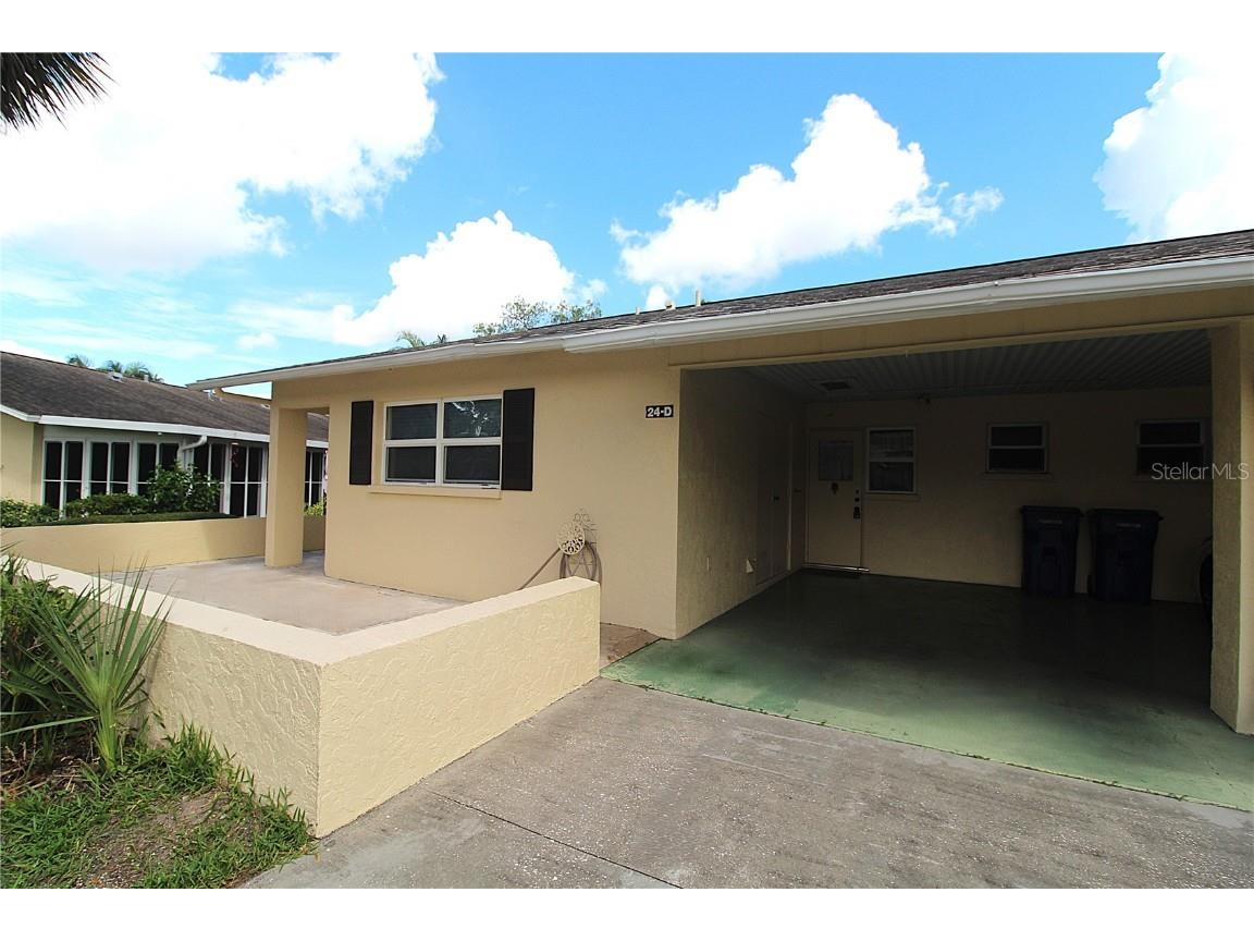 390 301 Boulevard W #24D Bradenton FL 34205 A4660002 image2