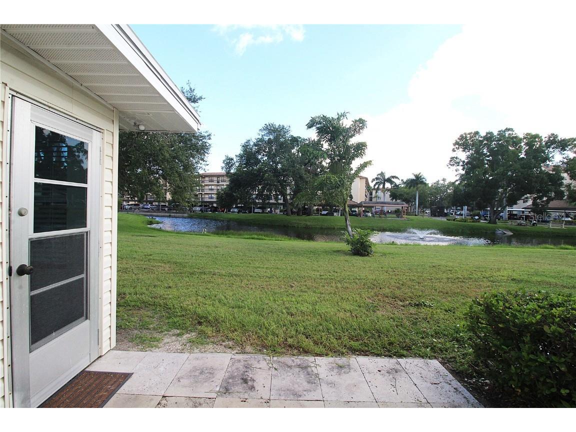 390 301 Boulevard W #24D Bradenton FL 34205 A4660002 image21