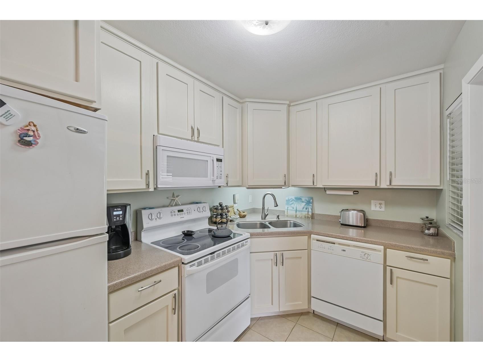 390 301 Boulevard W #4D Bradenton FL 34205 A4696933 image11