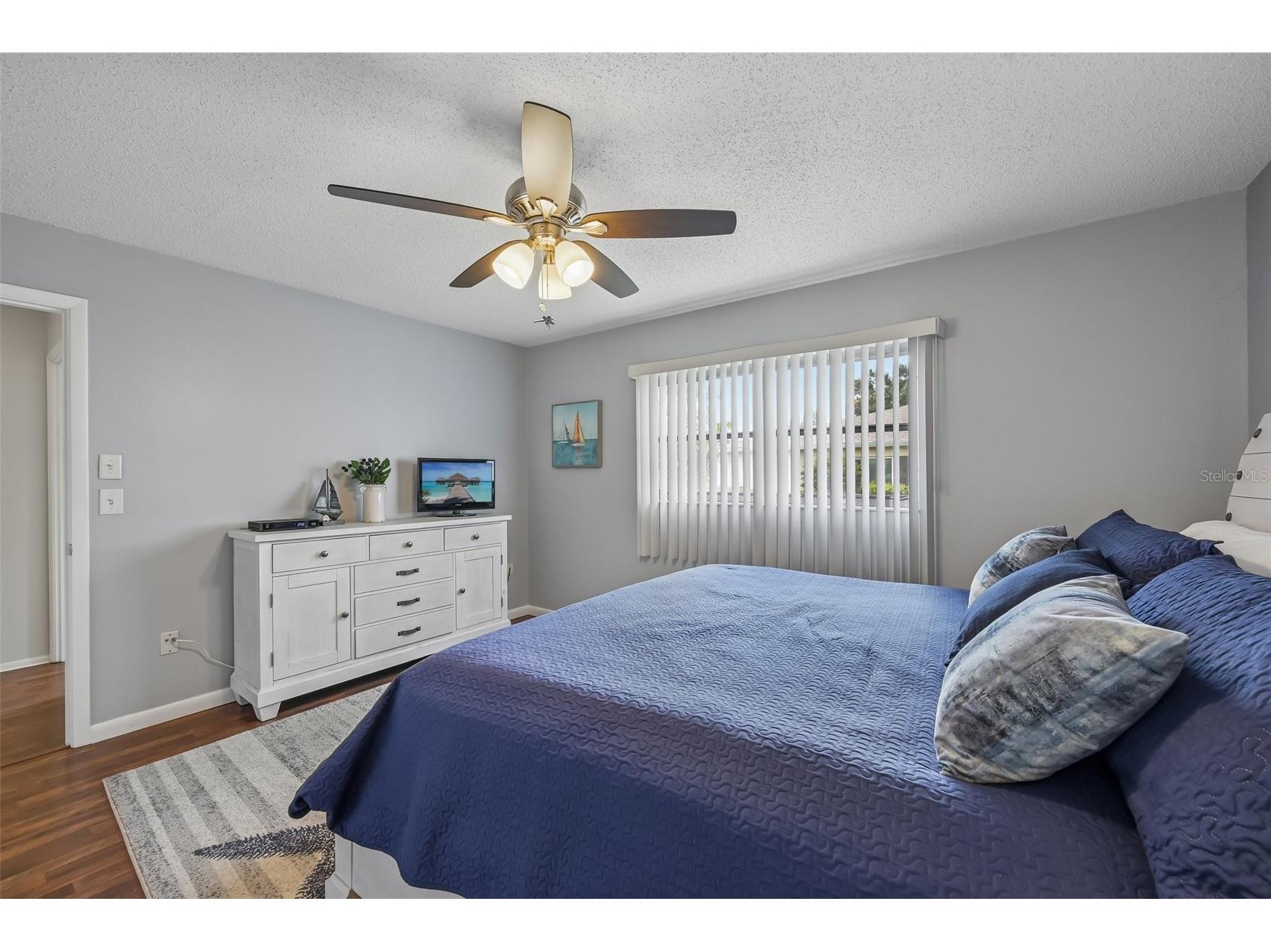 390 301 Boulevard W #4D Bradenton FL 34205 A4696933 image18