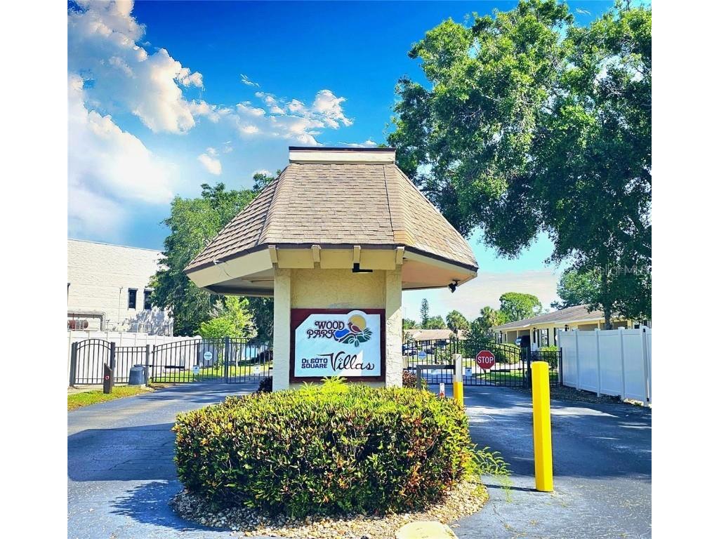 390 301 Boulevard W #5B Bradenton FL 34205 A4665347 image5