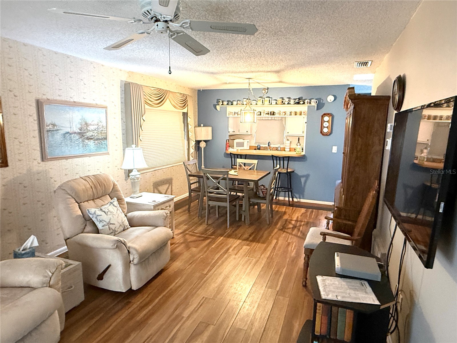 390 301 Boulevard W #8A Bradenton FL 34205 A4686297 image11