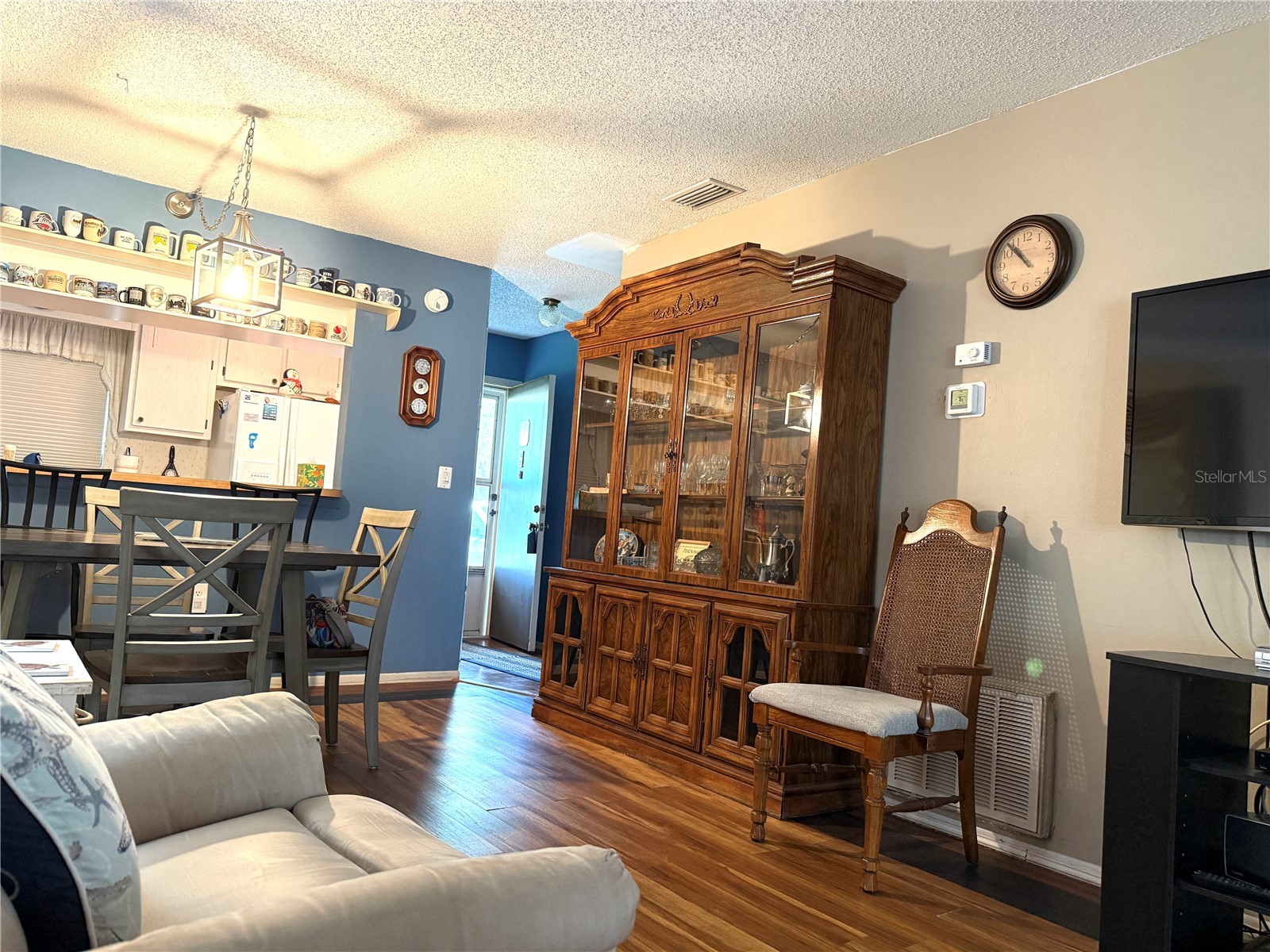 390 301 Boulevard W #8A Bradenton FL 34205 A4686297 image8