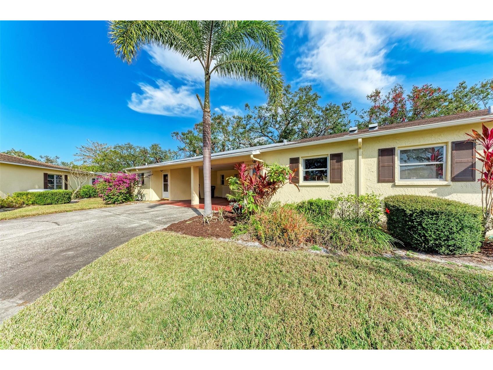 390 301 Boulevard W #8C Bradenton FL 34205 A4679396 image1