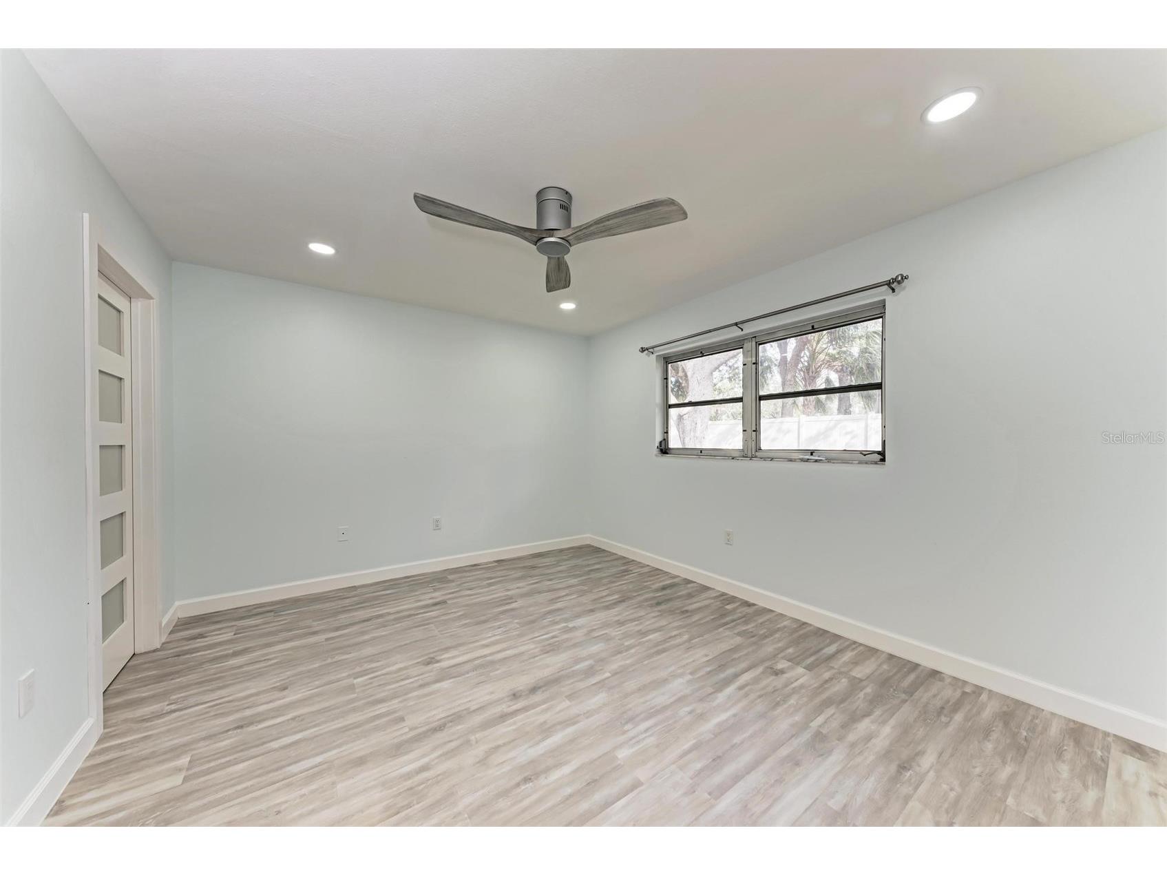 390 301 Boulevard W #8C Bradenton FL 34205 A4679396 image14