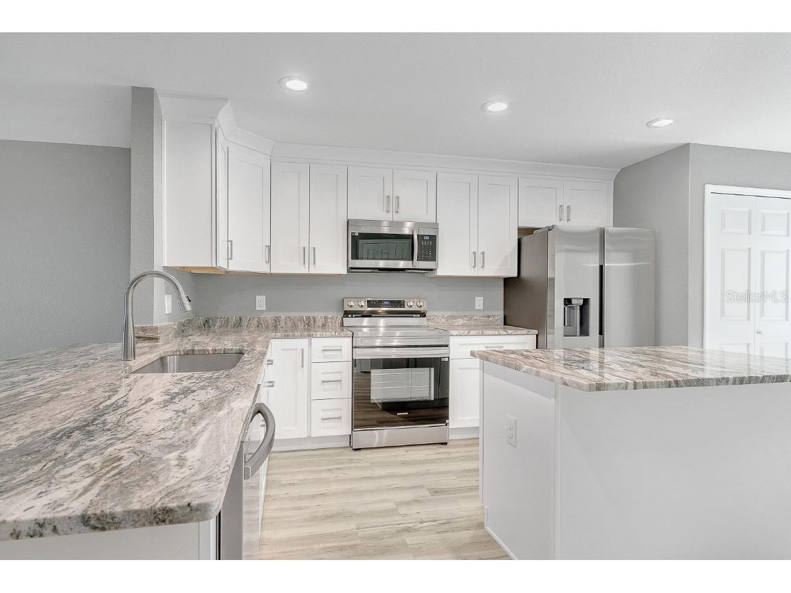 390 3rd Avenue SW Mulberry FL 33860 TB8447825 image11