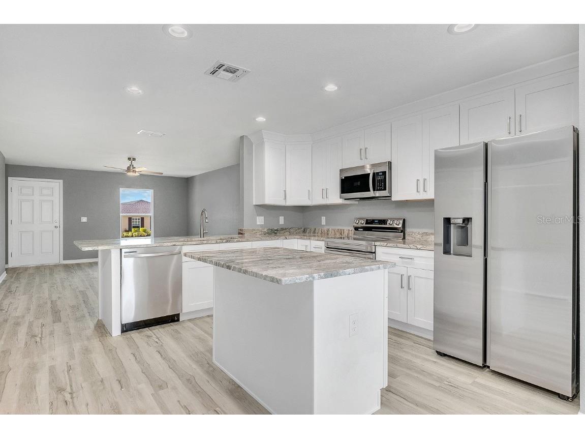 390 3rd Avenue SW Mulberry FL 33860 TB8447825 image12