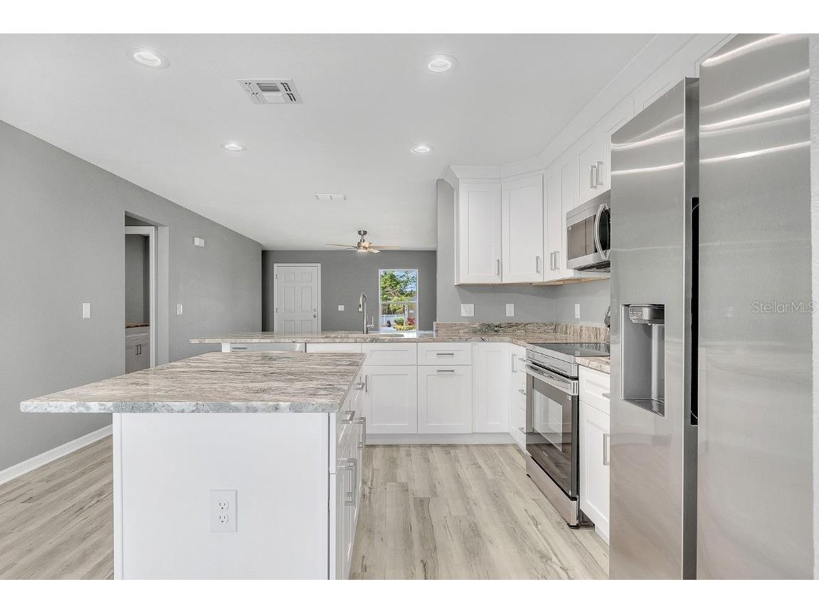 390 3rd Avenue SW Mulberry FL 33860 TB8447825 image13