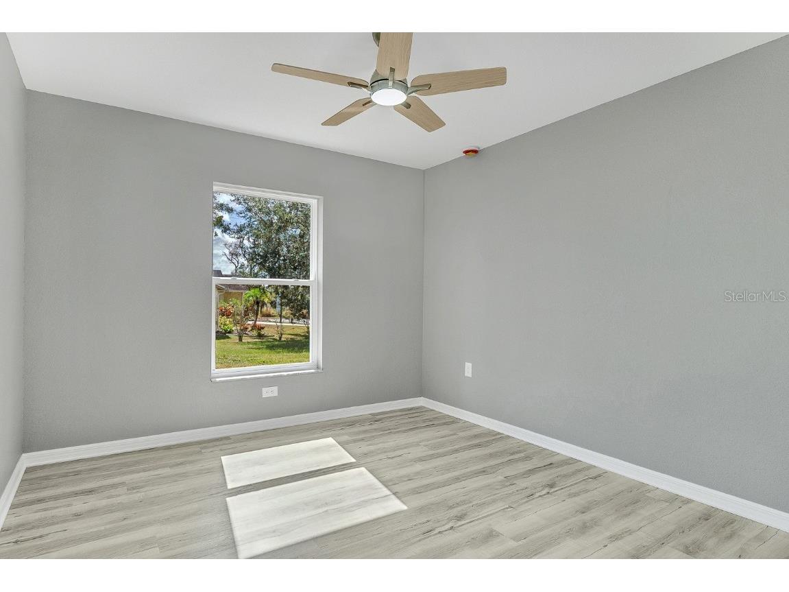 390 3rd Avenue SW Mulberry FL 33860 TB8447825 image18