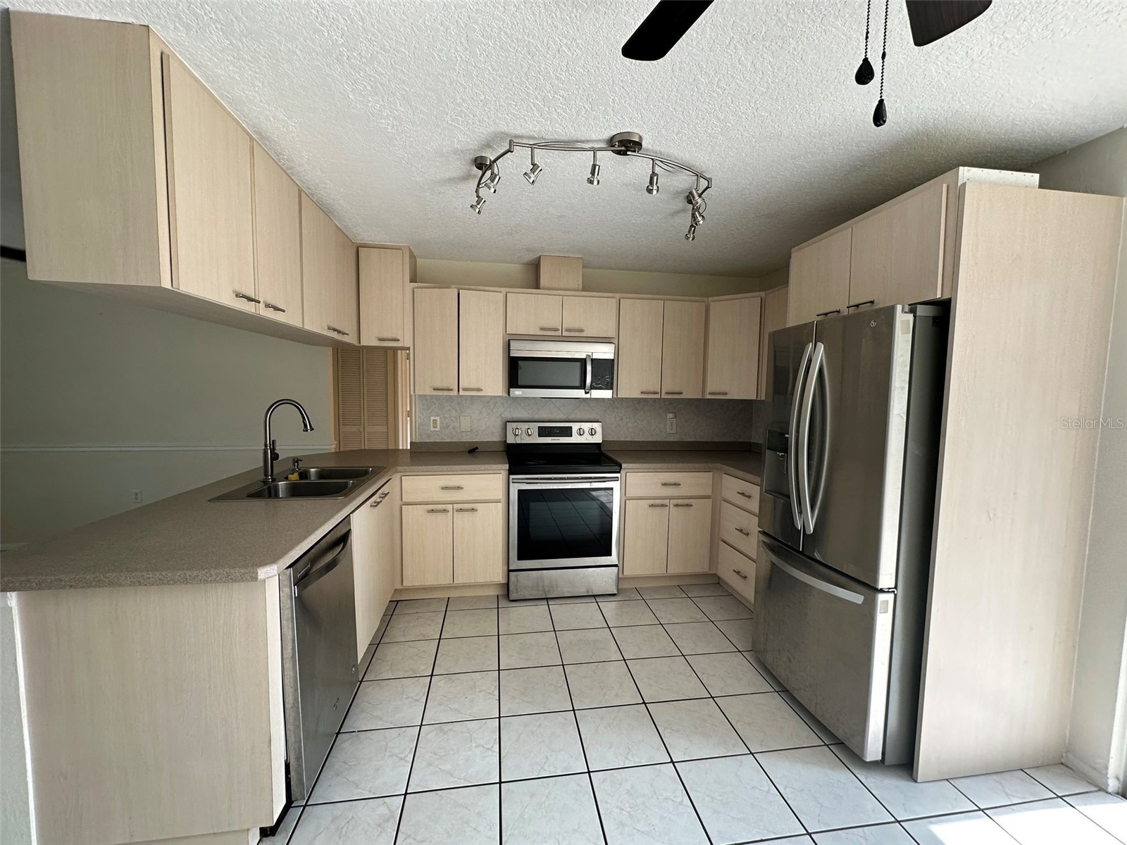 390 Kenova Street Port Charlotte FL 33954 C7526862 image3