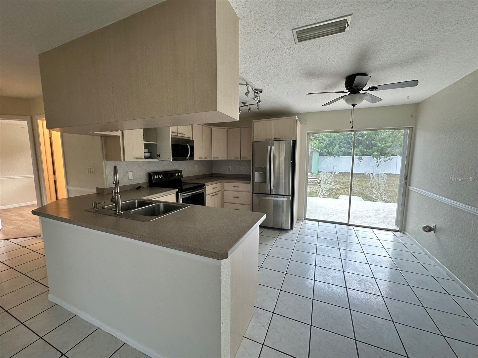 390 Kenova Street Port Charlotte FL 33954 C7526862 image4
