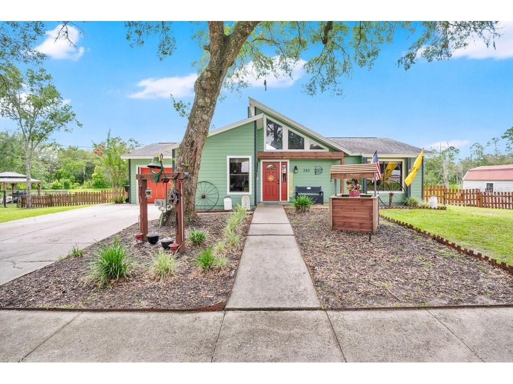 390 N High Street Lake Helen FL 32744 V4950230 image1