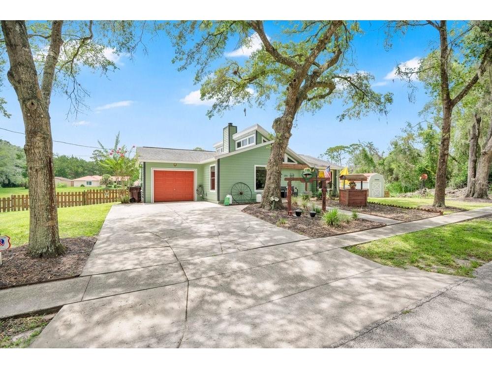 390 N High Street Lake Helen FL 32744 V4950230 image3