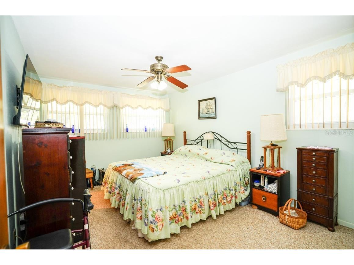 390 SW Shorewood Drive Dunnellon FL 34431 - LAKE BONABLE OM697714 image16