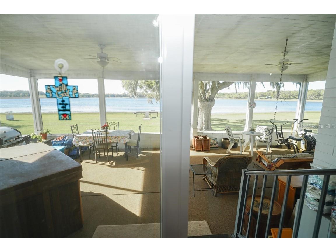 390 SW Shorewood Drive Dunnellon FL 34431 - LAKE BONABLE OM697714 image26