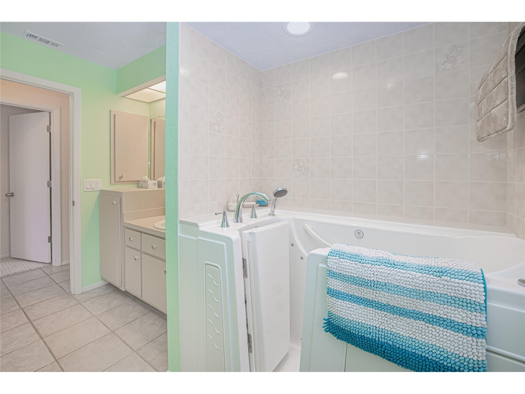 390 Tres Lagoas Street Punta Gorda FL 33983 C7524212 image32
