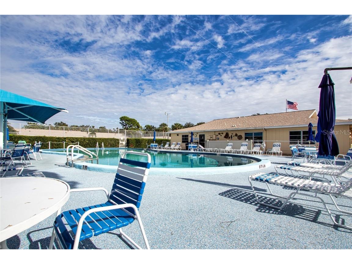 390 W 301 Boulevard W #2C Bradenton FL 34205 A4674668 image53