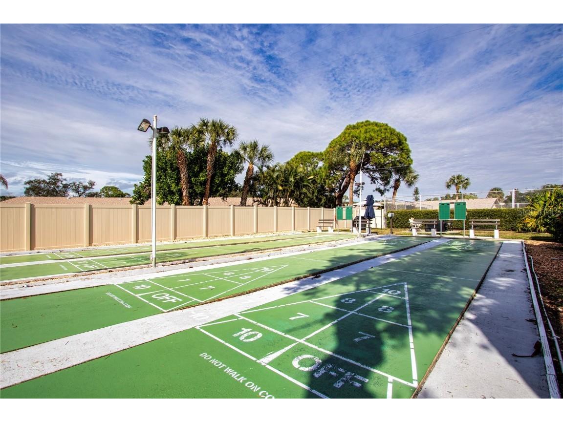 390 W 301 Boulevard W #2C Bradenton FL 34205 A4674668 image57