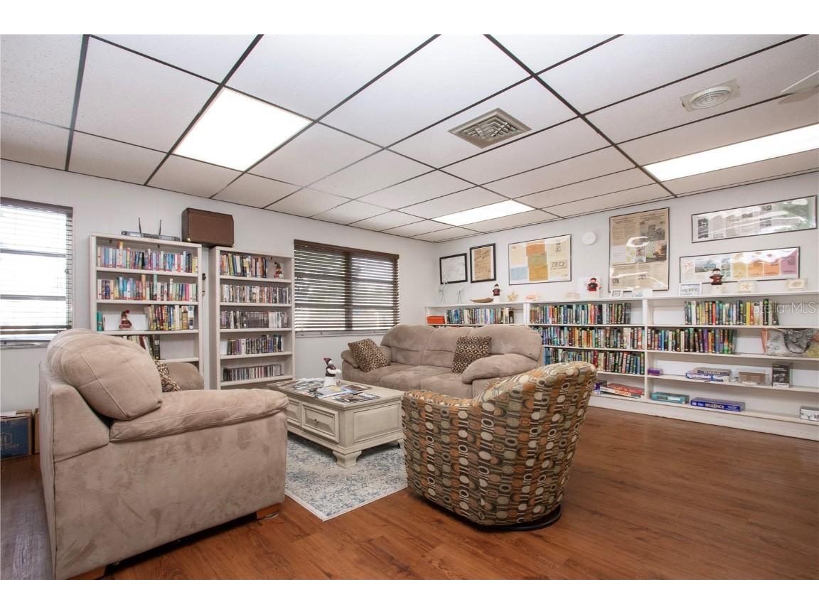 390 W 301 Boulevard W #2C Bradenton FL 34205 A4674668 image61