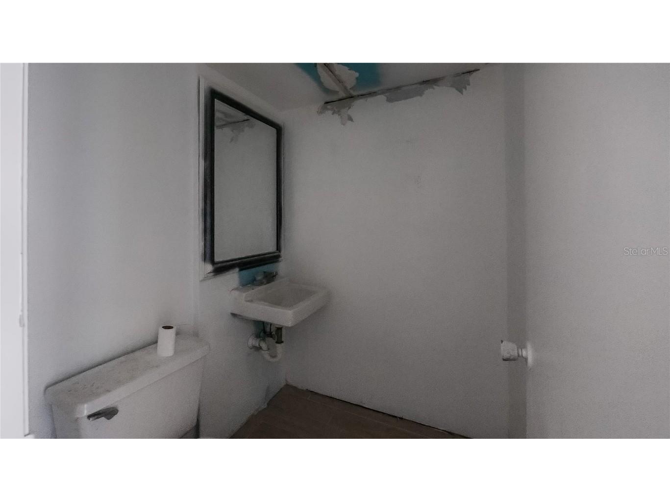 390 W Burleigh Boulevard #336 Tavares FL 32778 G5090243 image15