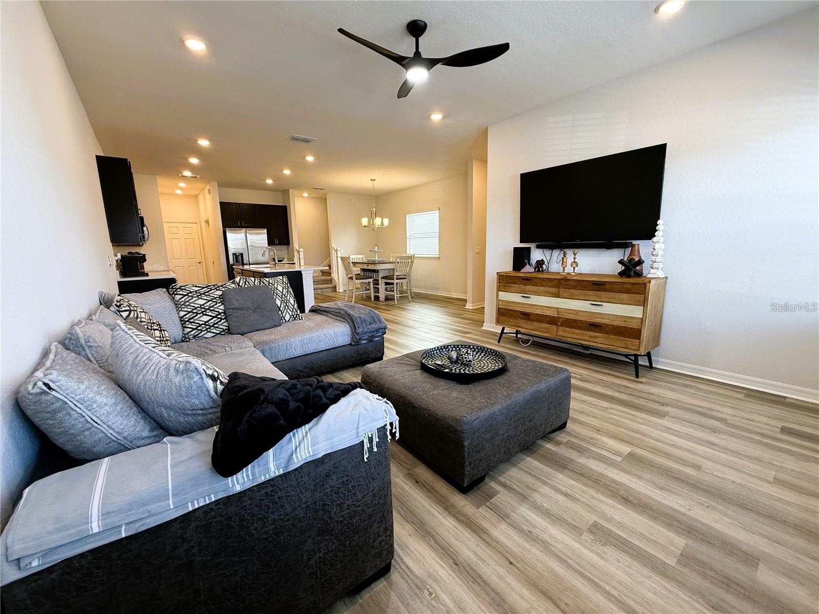 390 Windy Willow Way Saint Cloud FL 34771 TB8517488 image2