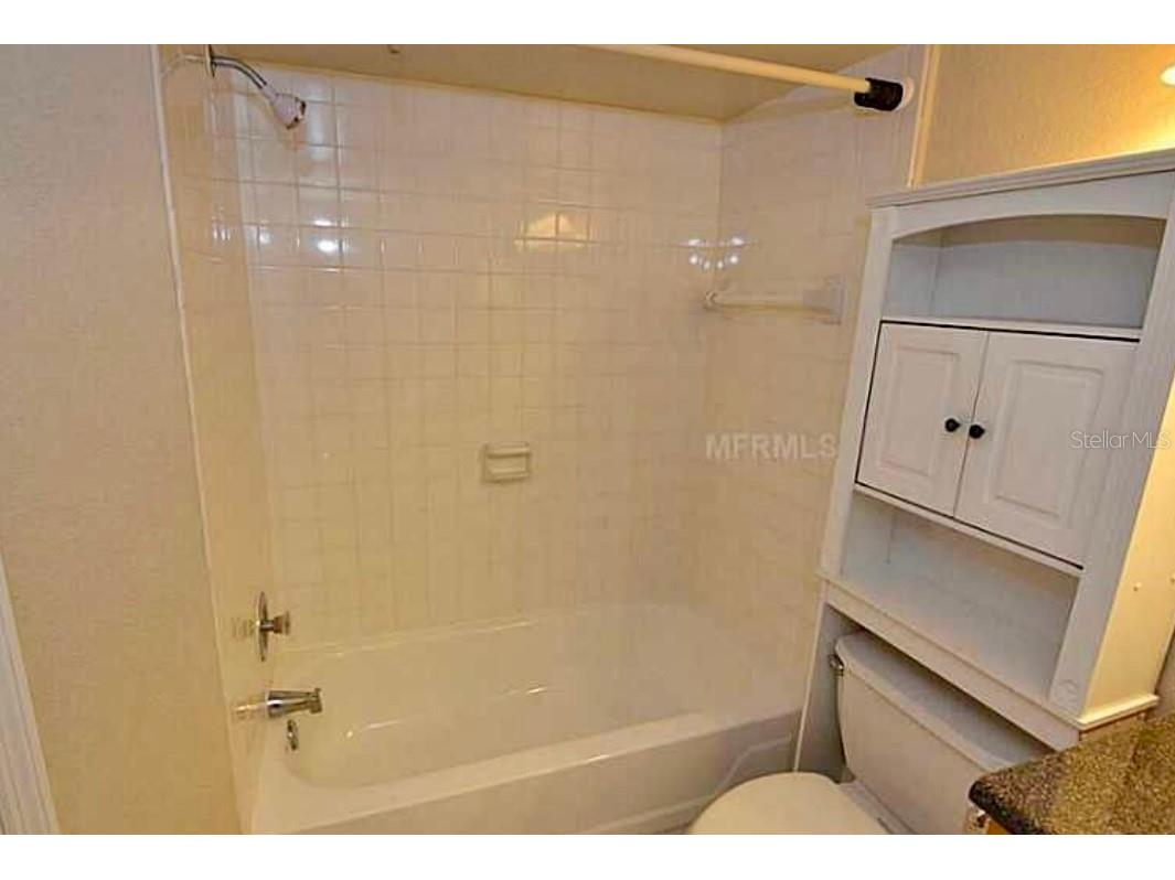 390 Woodside Drive #202 Altamonte Springs FL 32701 O6342975 image10