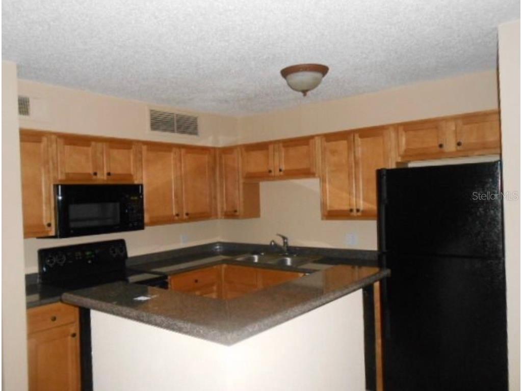 390 Woodside Drive #202 Altamonte Springs FL 32701 O6342975 image7