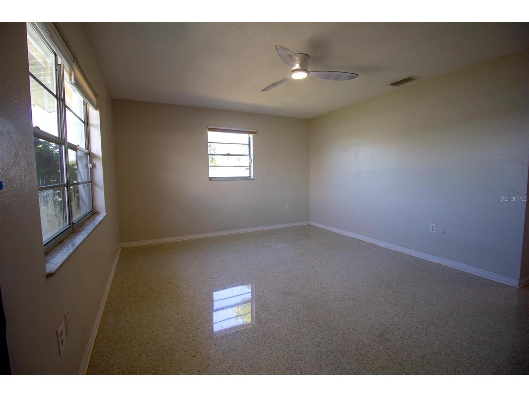 3900 14th Lane NE Saint Petersburg FL 33703 - SMACKS BAYOU TB8489431 image13