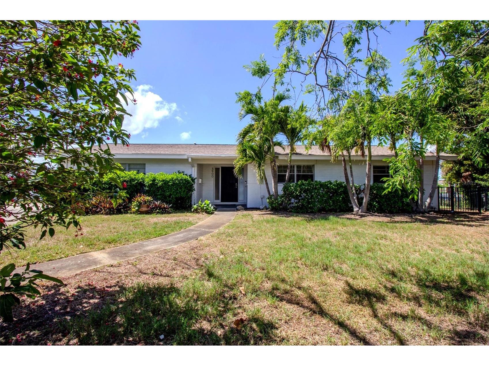 3900 14th Lane NE Saint Petersburg FL 33703 - SMACKS BAYOU TB8489431 image2