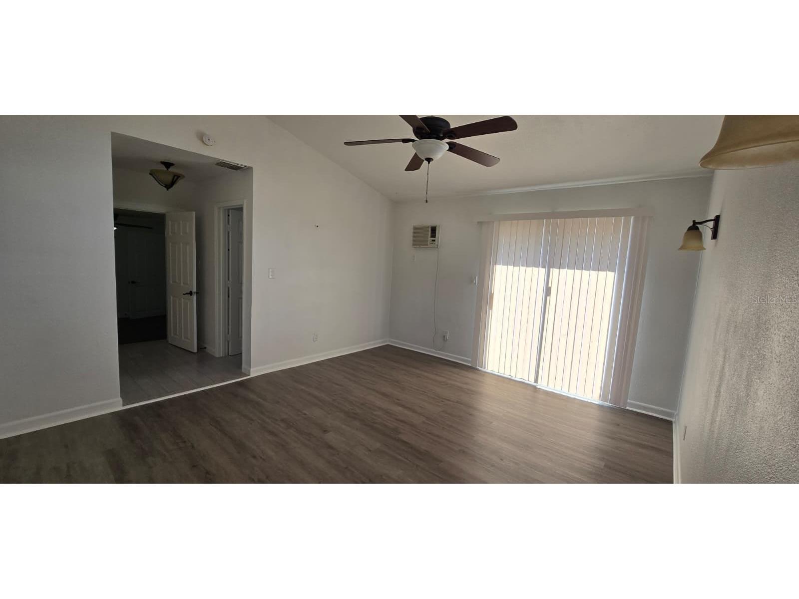 3900 50th Avenue N Saint Petersburg FL 33714 TB8453079 image18