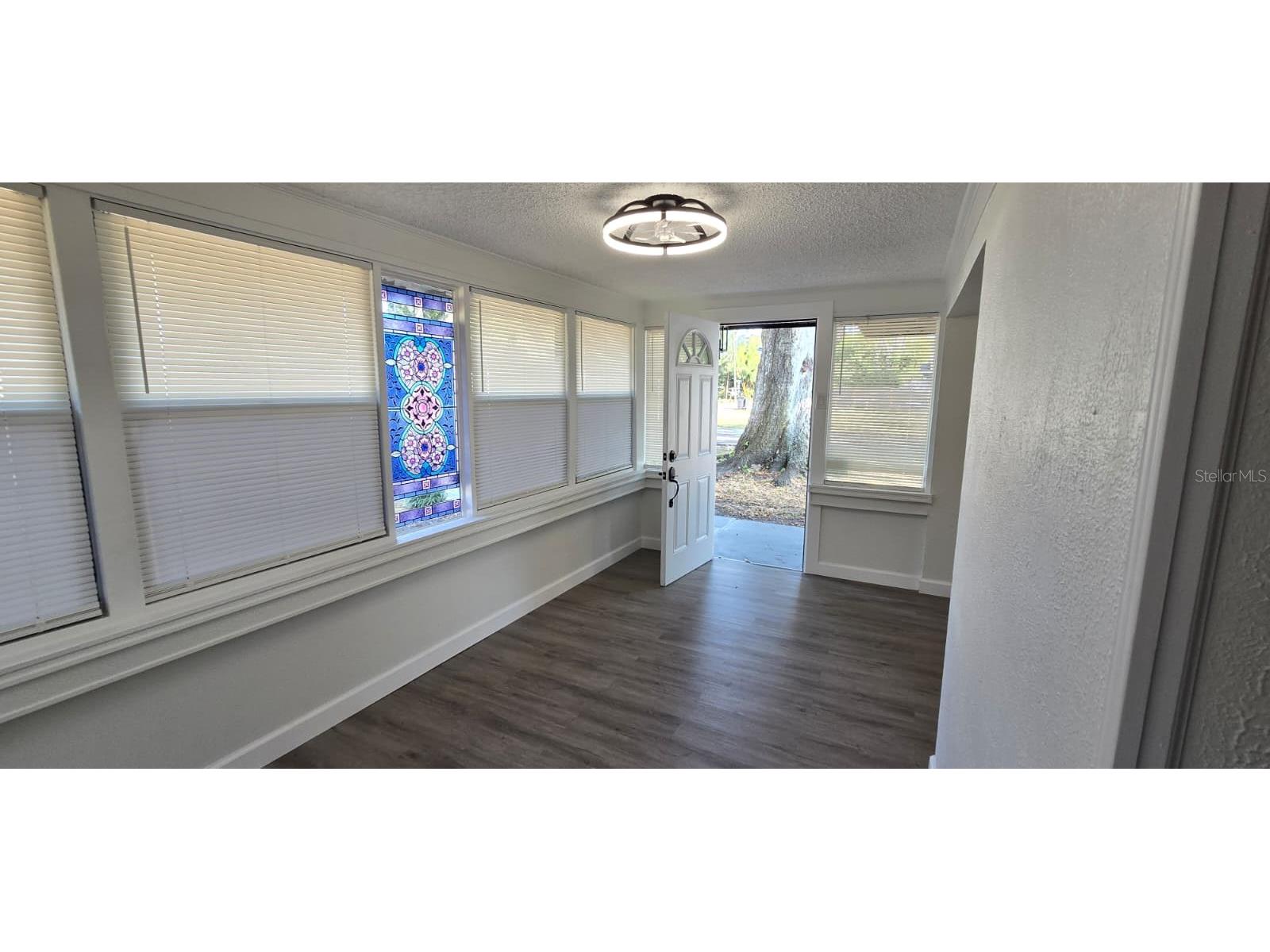 3900 50th Avenue N Saint Petersburg FL 33714 TB8453079 image8