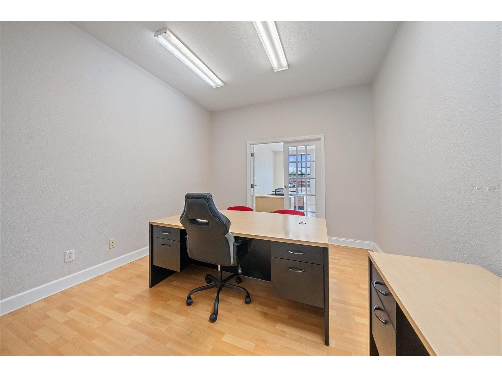 3900 Clark Road #D2 Sarasota FL 34233 A4697547 image10