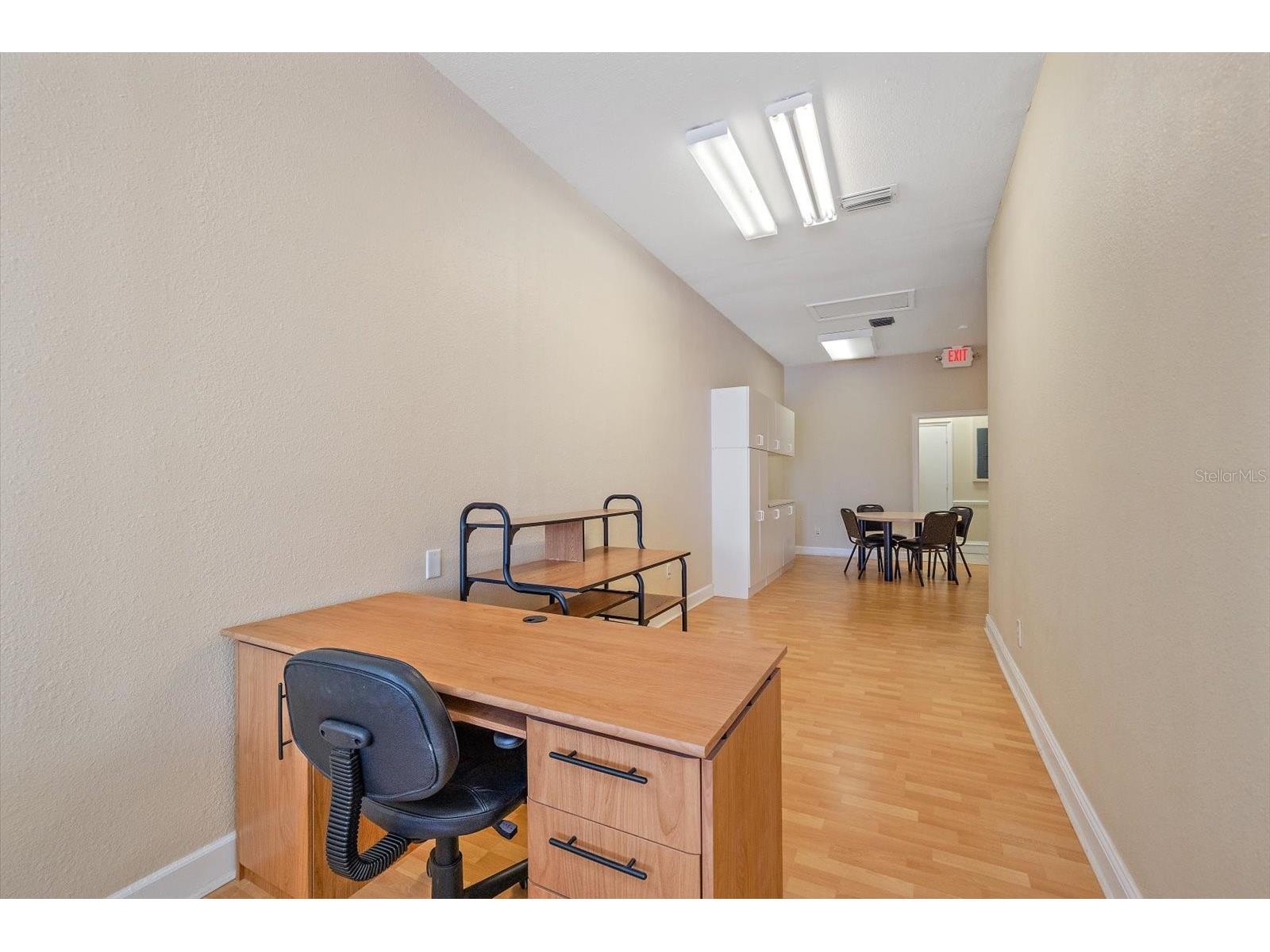 3900 Clark Road #D2 Sarasota FL 34233 A4697547 image13
