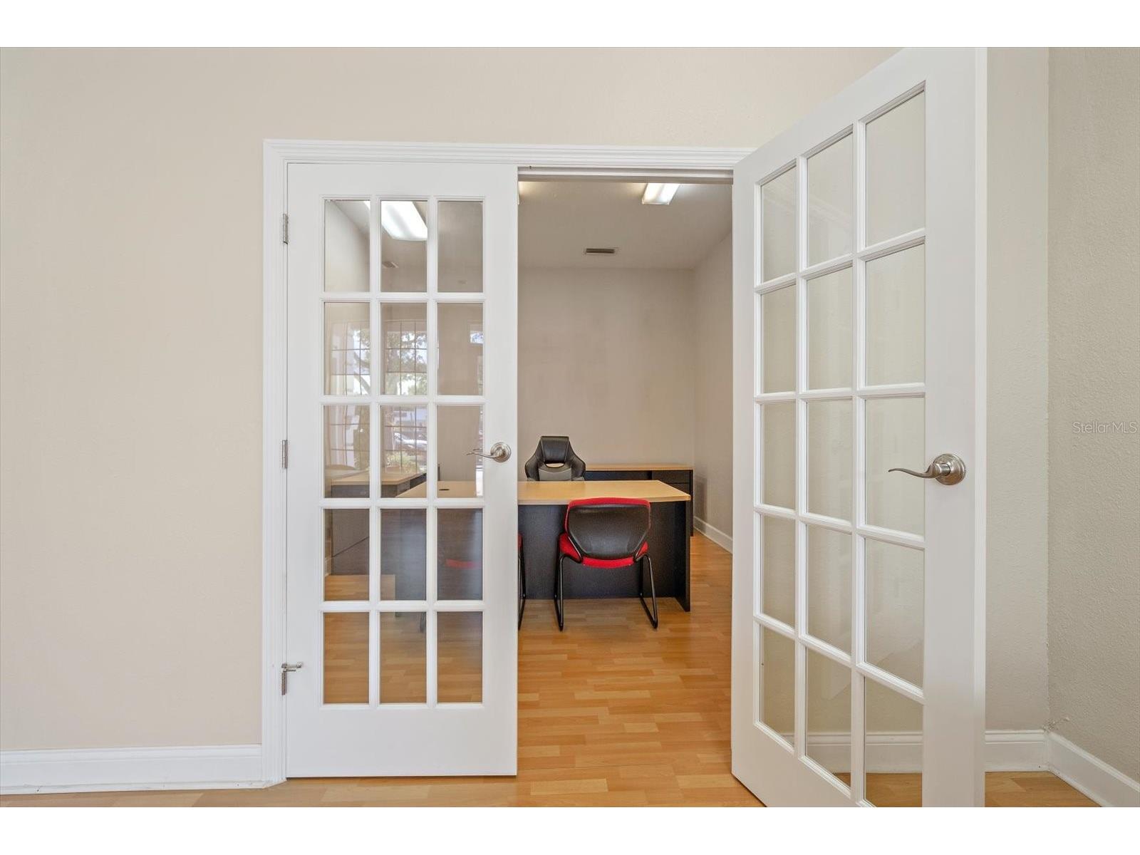 3900 Clark Road #D2 Sarasota FL 34233 A4697547 image9