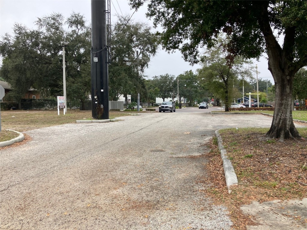 3900 N Marguerite Avenue Tampa FL 33603 TB8455507 image5