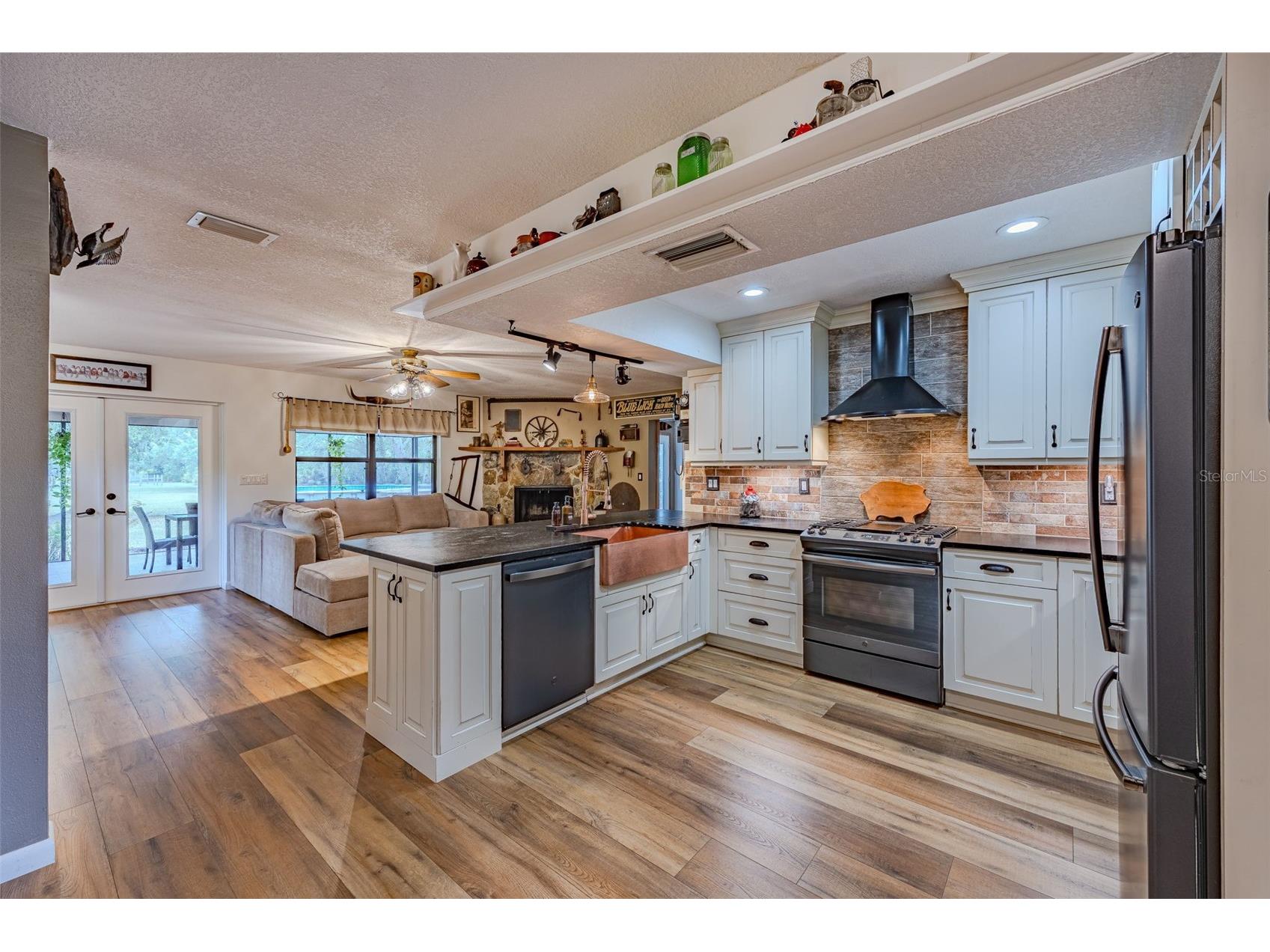 3900 Ridgeland Court Punta Gorda FL 33982 C7526267 image9