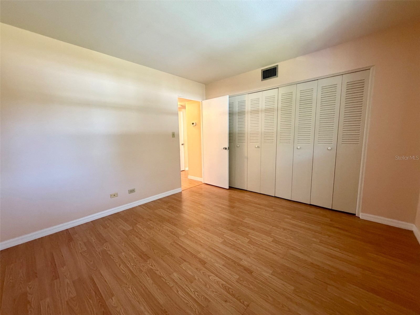 3900 Roxane Boulevard #11B Sarasota FL 34235 A4692072 image17