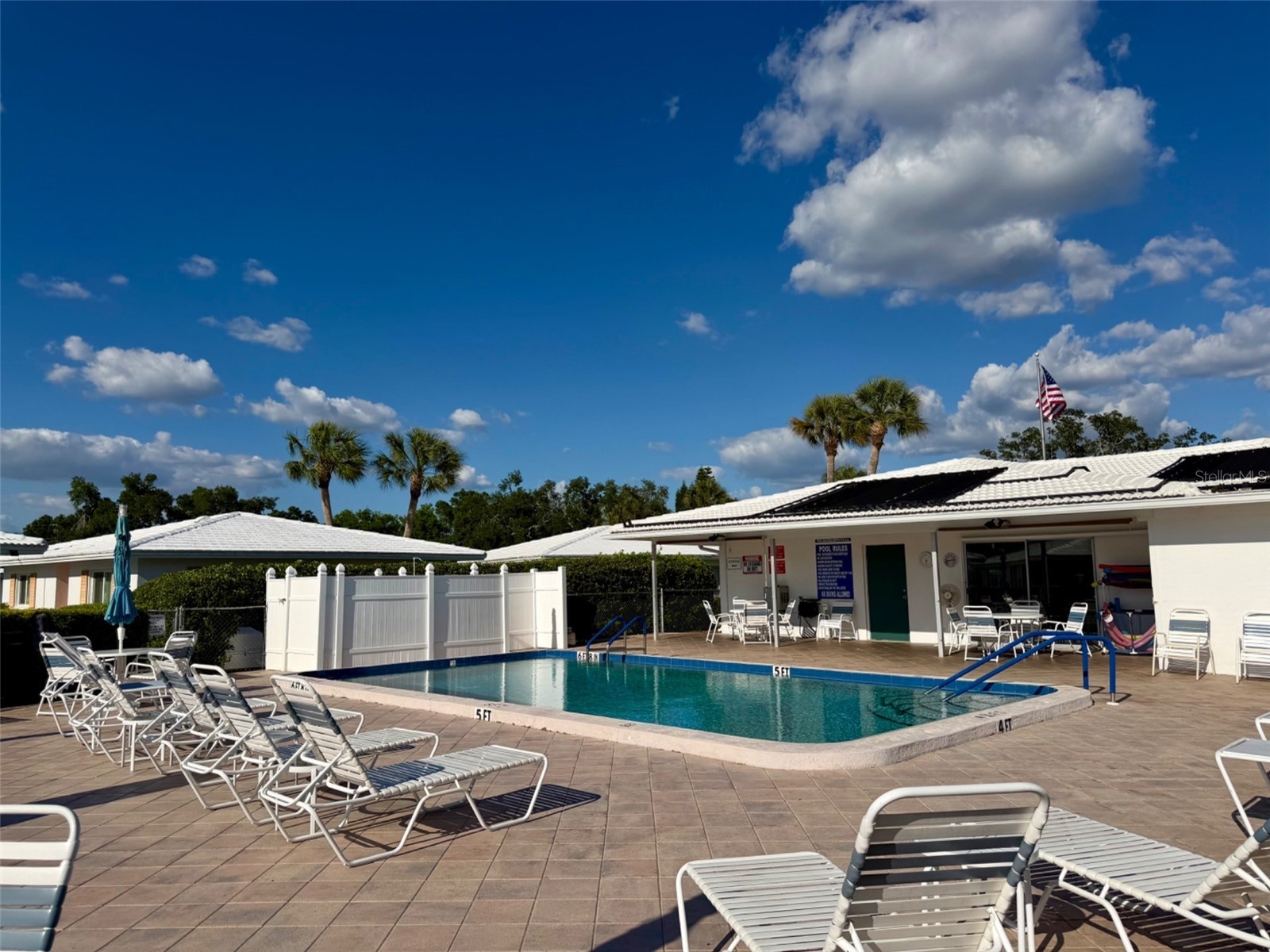 3900 Roxane Boulevard #11B Sarasota FL 34235 A4692072 image23