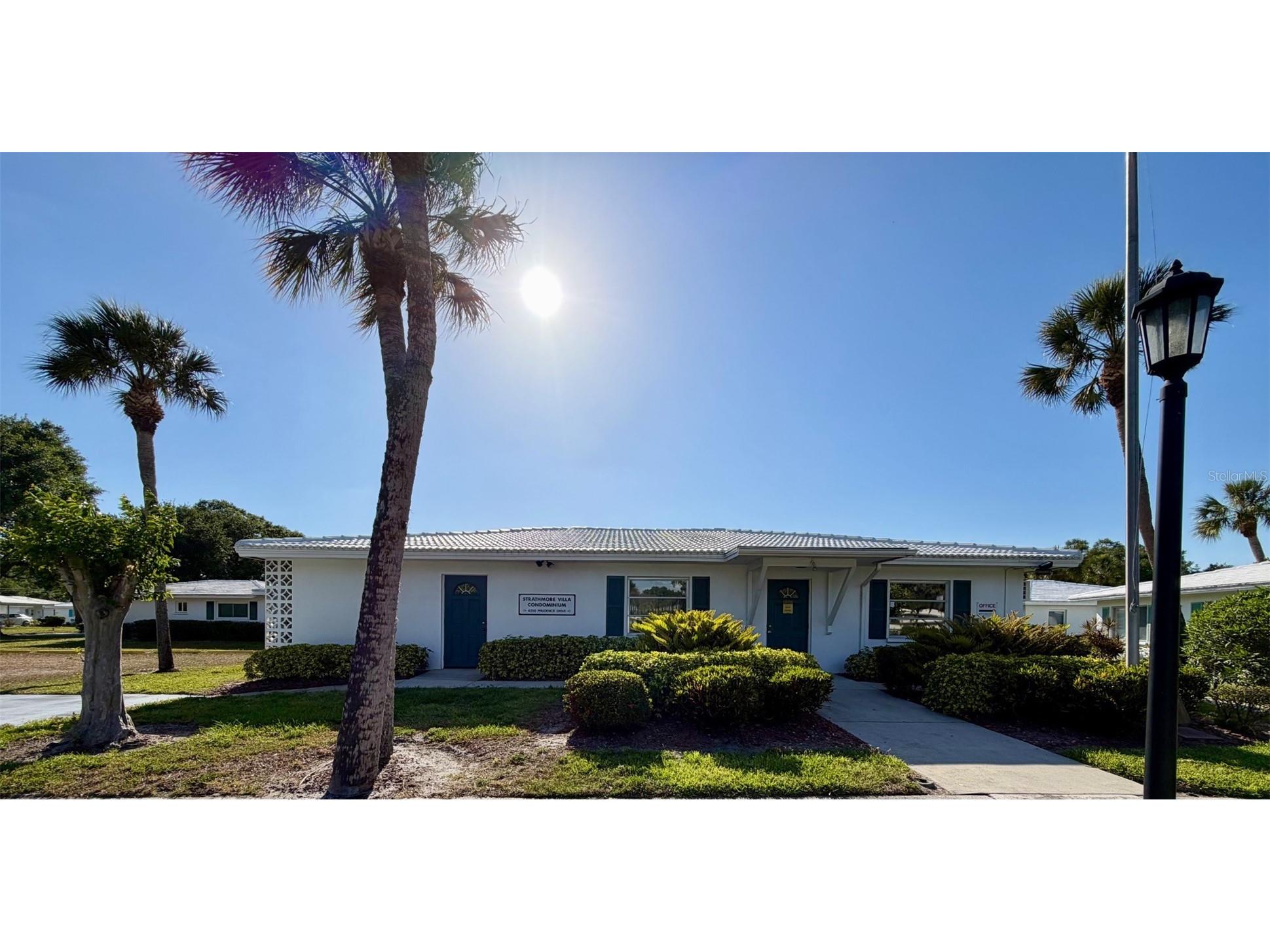3900 Roxane Boulevard #11B Sarasota FL 34235 A4692072 image24