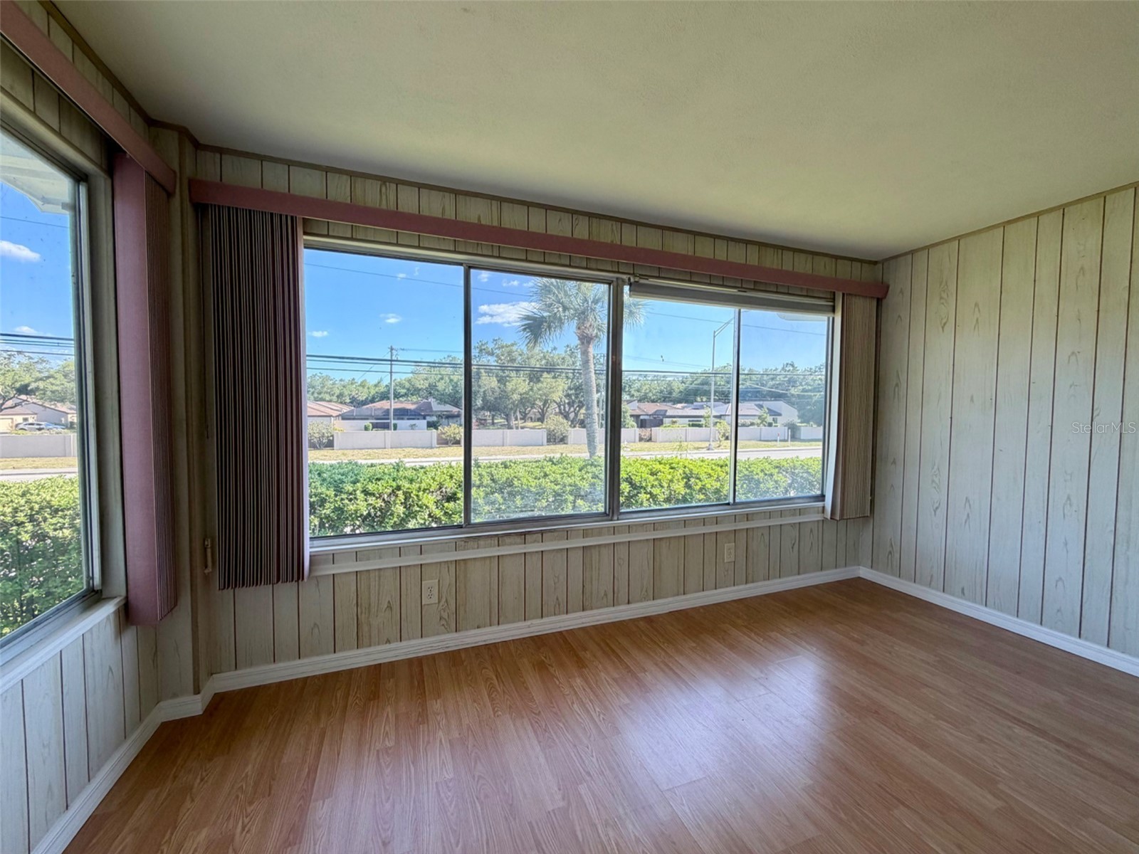 3900 Roxane Boulevard #11B Sarasota FL 34235 A4692072 image9