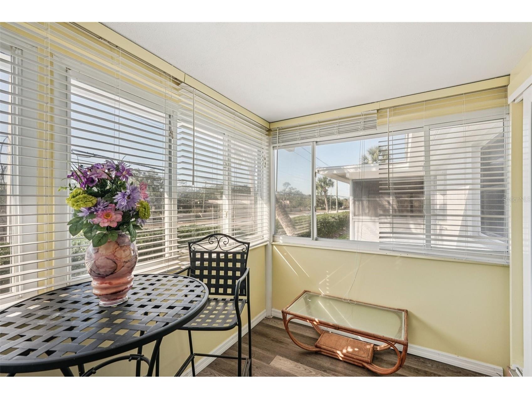 3900 Roxane Boulevard #8B Sarasota FL 34235 A4681274 image15